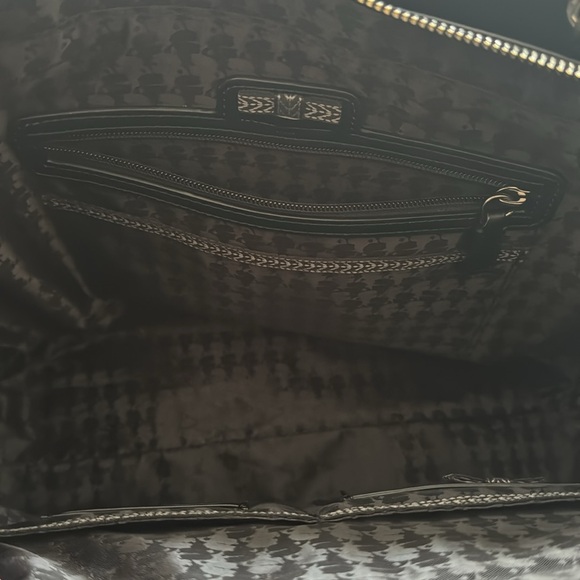 Karl Lagerfeld Paris Zipper Pink/Purple Ombré Tote With Keychain - Picture 7 of 16